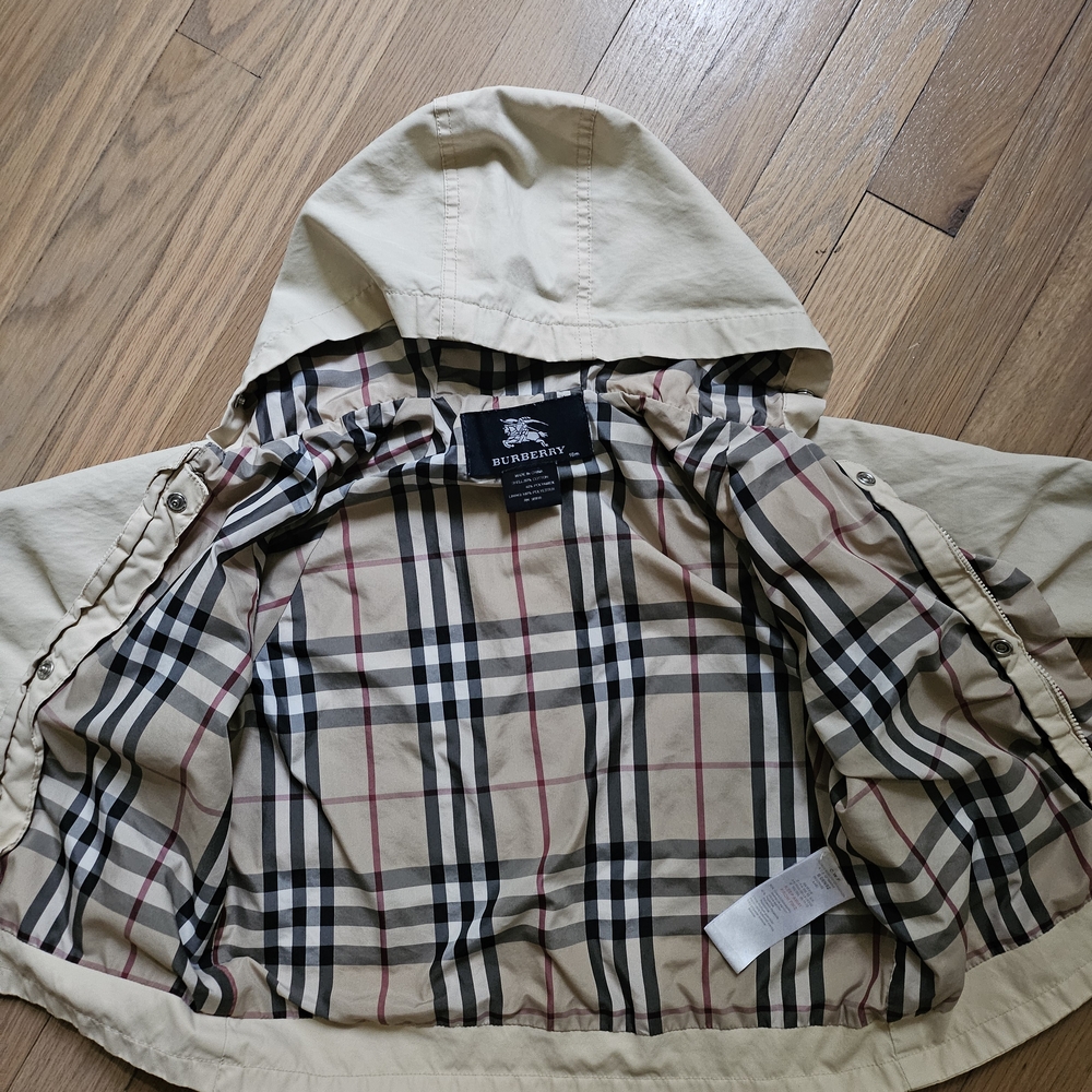 Burberry Baby Jacket 12–18M | Beige Hooded Coat with Nova Check Lining | Luxury